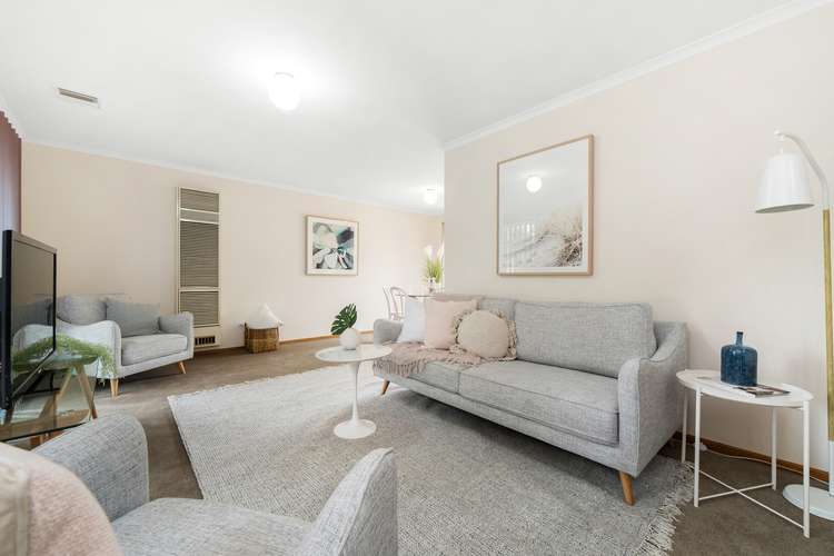 Third view of Homely house listing, 10 Dunn Crescent, Langwarrin VIC 3910