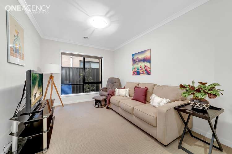 Fifth view of Homely house listing, 19 Meelup Rise, Wollert VIC 3750