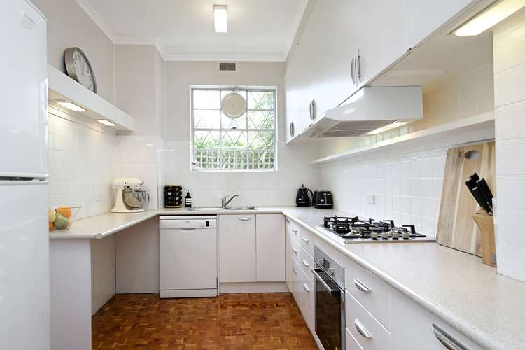 Fifth view of Homely apartment listing, 3/38 Grange Road, Toorak VIC 3142