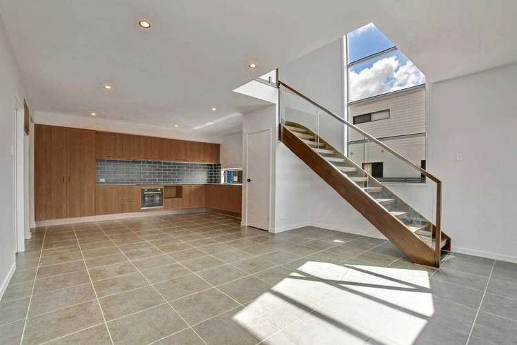 Third view of Homely house listing, 8 Maddock Place, Caloundra West QLD 4551