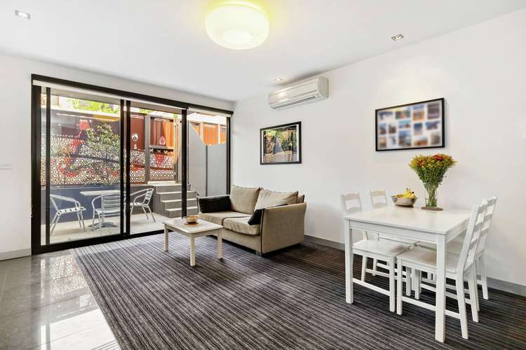 Third view of Homely apartment listing, 2/17 Robe Street, St Kilda VIC 3182