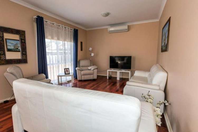 Second view of Homely unit listing, 2/7 Kalonga Court, Glen Waverley VIC 3150