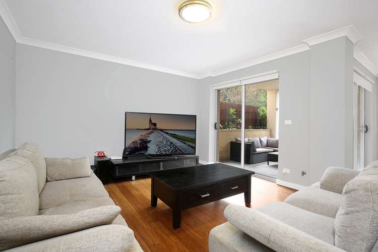 Second view of Homely apartment listing, 3/22 Victoria Street, Wollongong NSW 2500