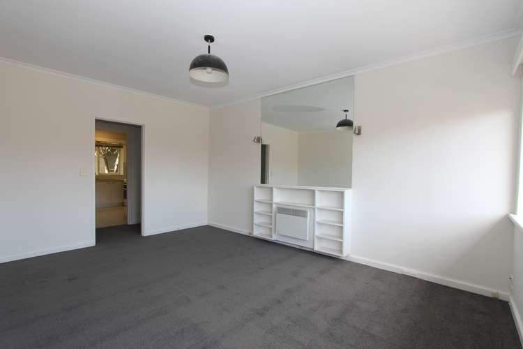 Second view of Homely apartment listing, 5/9 Whitmuir Road, Bentleigh VIC 3204