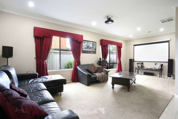 Third view of Homely house listing, 3 Otway Place, Pakenham VIC 3810