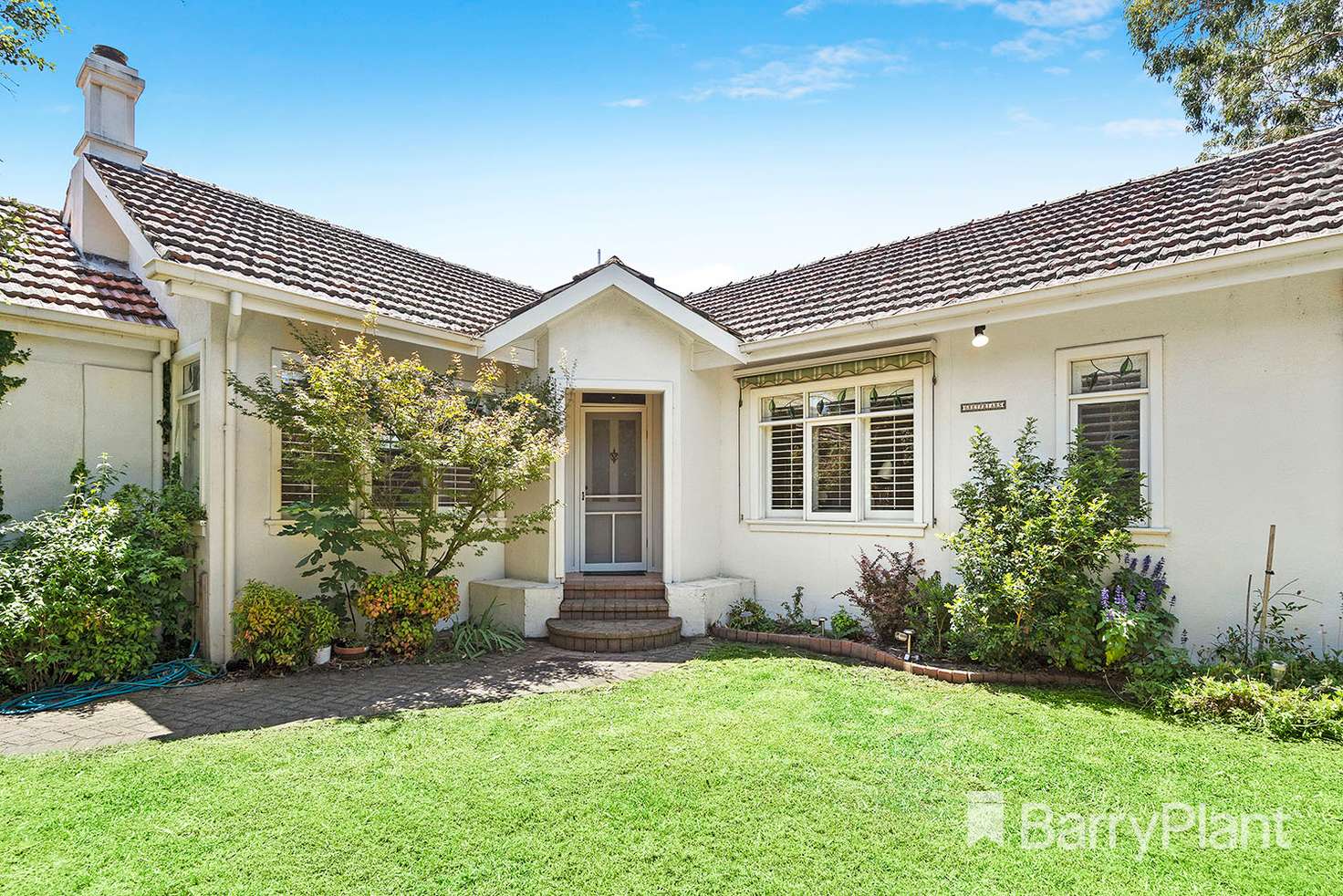 Main view of Homely house listing, 2 Barnett Street, Hampton VIC 3188