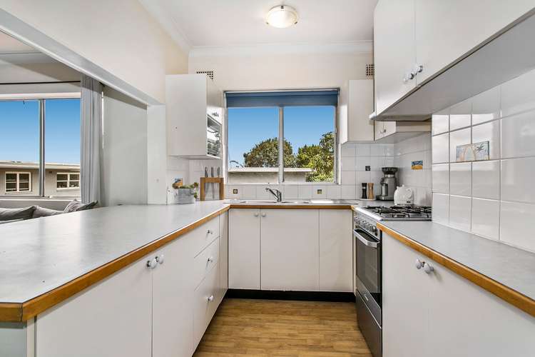 Third view of Homely apartment listing, 6/125 Queenscliff Road, Queenscliff NSW 2096