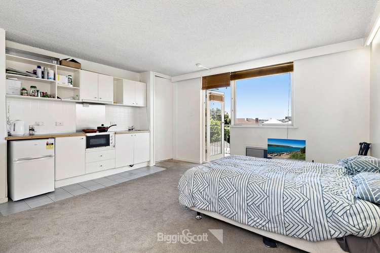 Second view of Homely apartment listing, 33/92 Grey Street, St Kilda VIC 3182