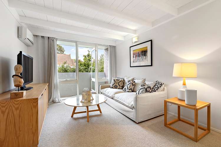 Main view of Homely apartment listing, 17/10-16 White Street, Glen Iris VIC 3146