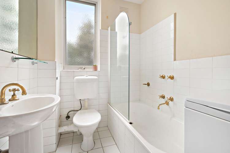 Fifth view of Homely apartment listing, 7/29 May Road, Toorak VIC 3142