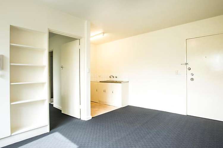 Third view of Homely apartment listing, 4/69 Barkly Street, St Kilda VIC 3182