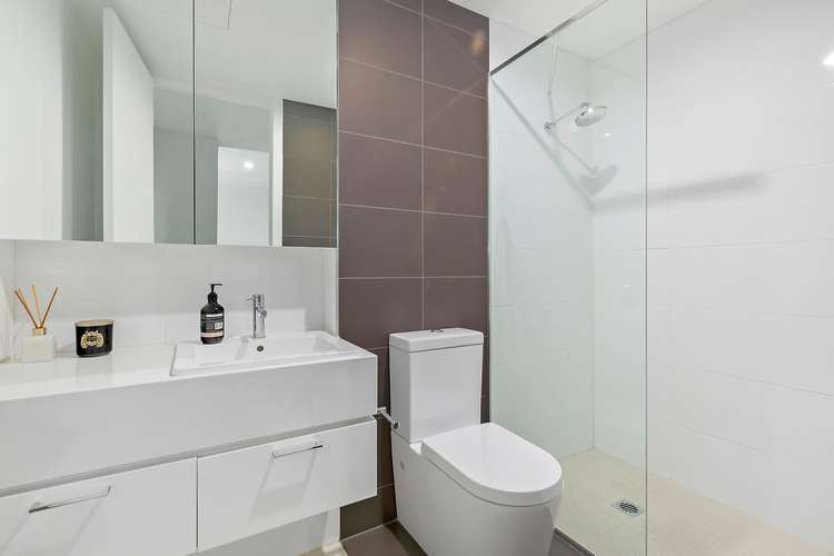 Fourth view of Homely apartment listing, 102/402 Dandenong Road, Caulfield North VIC 3161