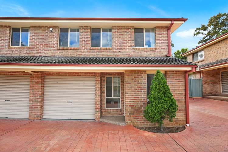 Main view of Homely townhouse listing, 2/59 Rowland Avenue, Wollongong NSW 2500