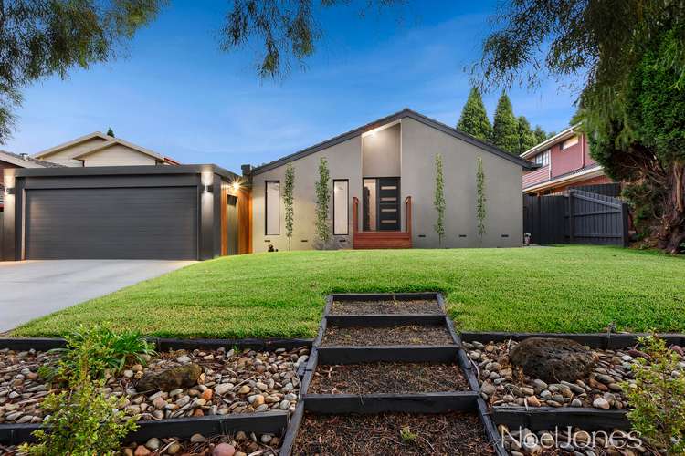 26 Tintern Crescent, Wantirna South VIC 3152