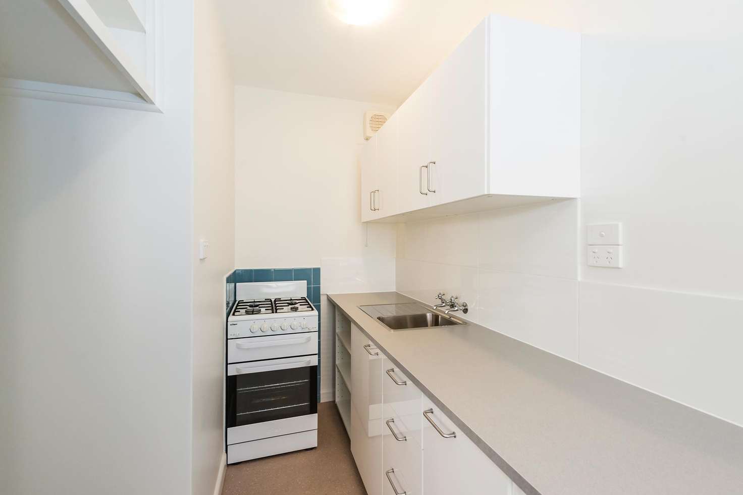 Main view of Homely apartment listing, 2/32 Blanche Street, St Kilda VIC 3182