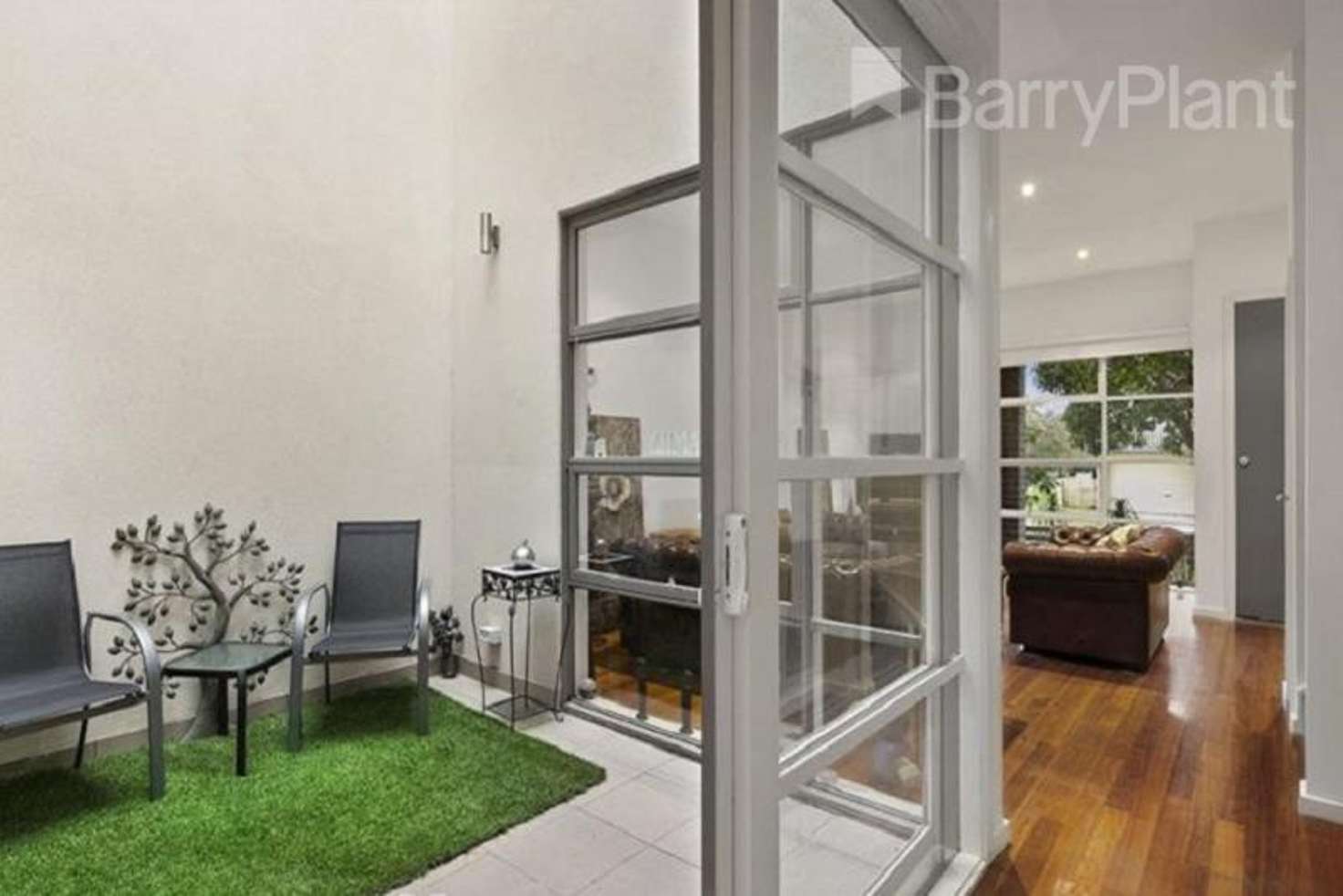 Main view of Homely townhouse listing, 4/9-11 Manikato Avenue, Mordialloc VIC 3195