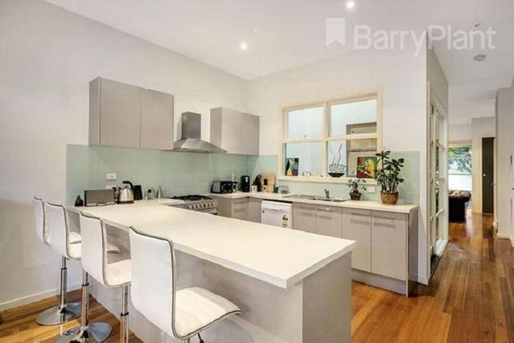 Fourth view of Homely townhouse listing, 4/9-11 Manikato Avenue, Mordialloc VIC 3195