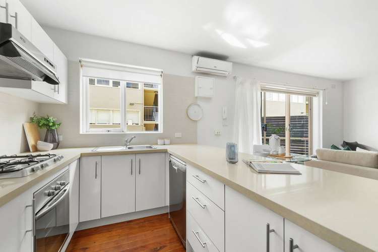 Fourth view of Homely apartment listing, 1/39 Park Street, Hawthorn VIC 3122