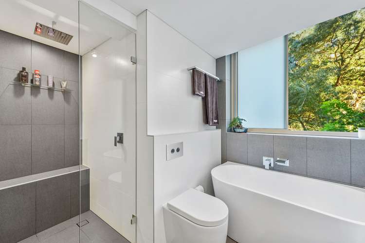 Second view of Homely unit listing, 5/168 Old South Head Road, Bellevue Hill NSW 2023