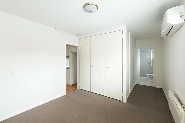 Third view of Homely apartment listing, 1/21 Waterloo Crescent, St Kilda VIC 3182