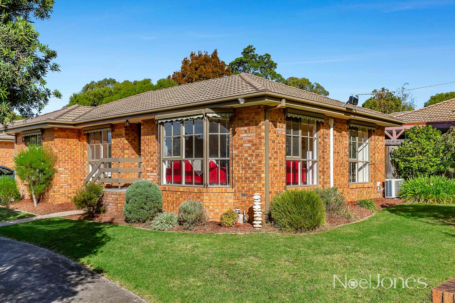 Main view of Homely unit listing, 1/14 Illoura Avenue, Ringwood East VIC 3135