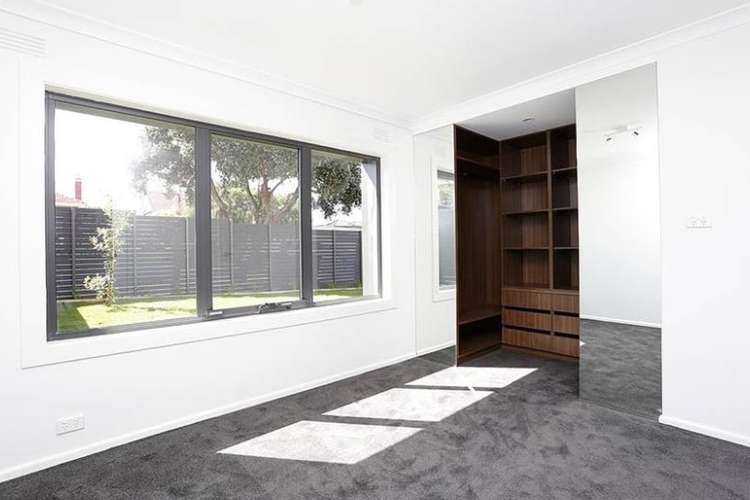 Fifth view of Homely apartment listing, 4/17 Herbert Street, Parkdale VIC 3195