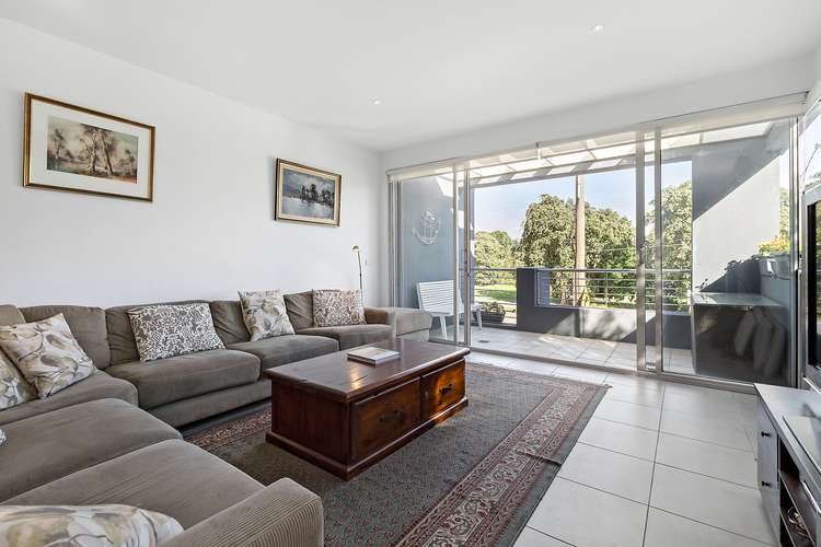 Second view of Homely townhouse listing, 1/135 Ormond Esplanade, Elwood VIC 3184