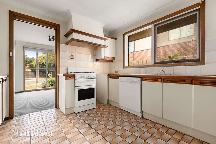 Sixth view of Homely house listing, 33 Rothschild Street, Glen Huntly VIC 3163