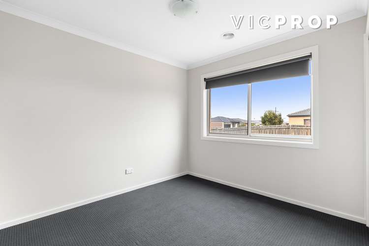 Fourth view of Homely house listing, 1 Phoenix Circuit, Brookfield VIC 3338