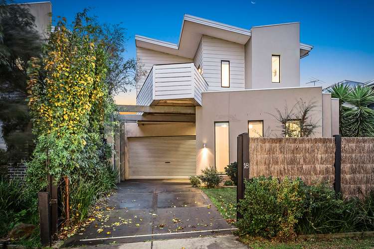 Main view of Homely house listing, 18 Hutchins Close, Mordialloc VIC 3195