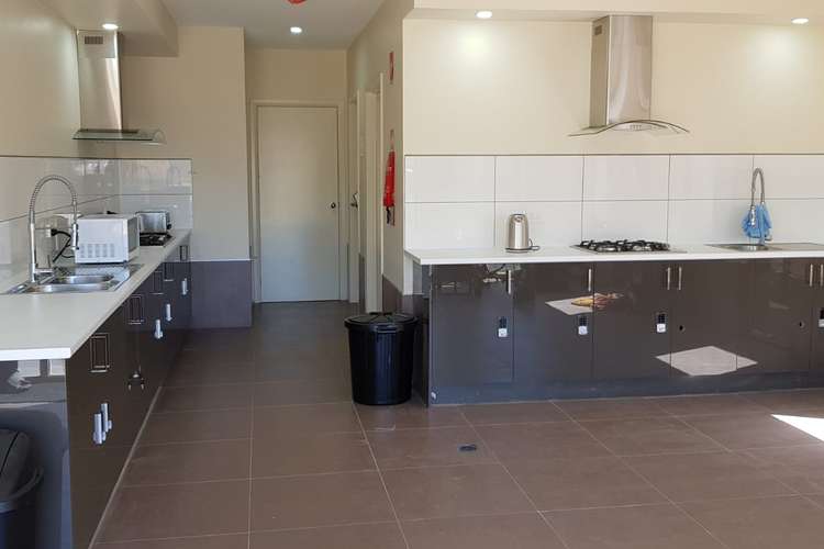 Fifth view of Homely apartment listing, 38 George Street, St Albans VIC 3021