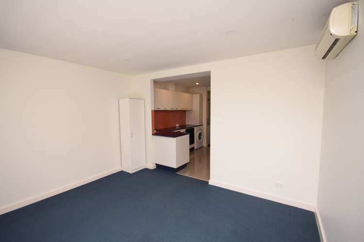 Second view of Homely unit listing, 102/64 Wellington Street, St Kilda VIC 3182