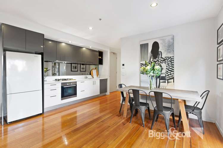 Second view of Homely apartment listing, 5/120 Murray Street, Caulfield VIC 3162