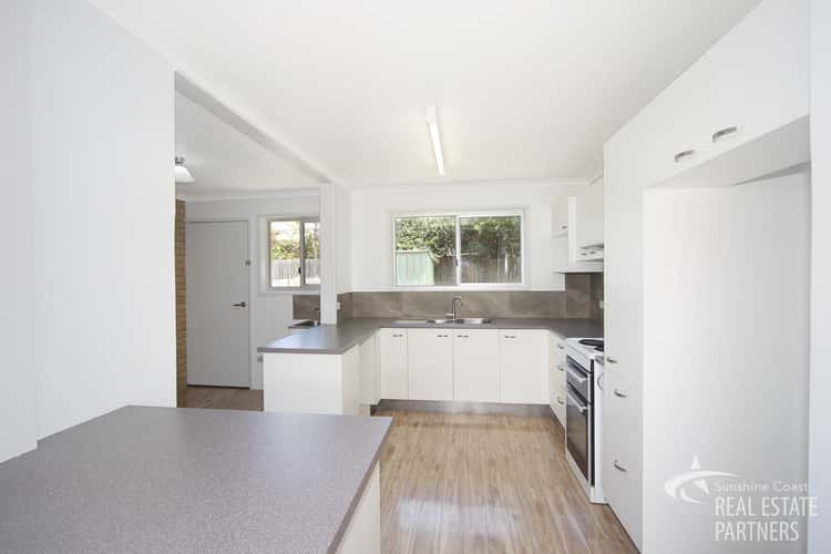 Third view of Homely house listing, 8 Grant Street, Battery Hill QLD 4551