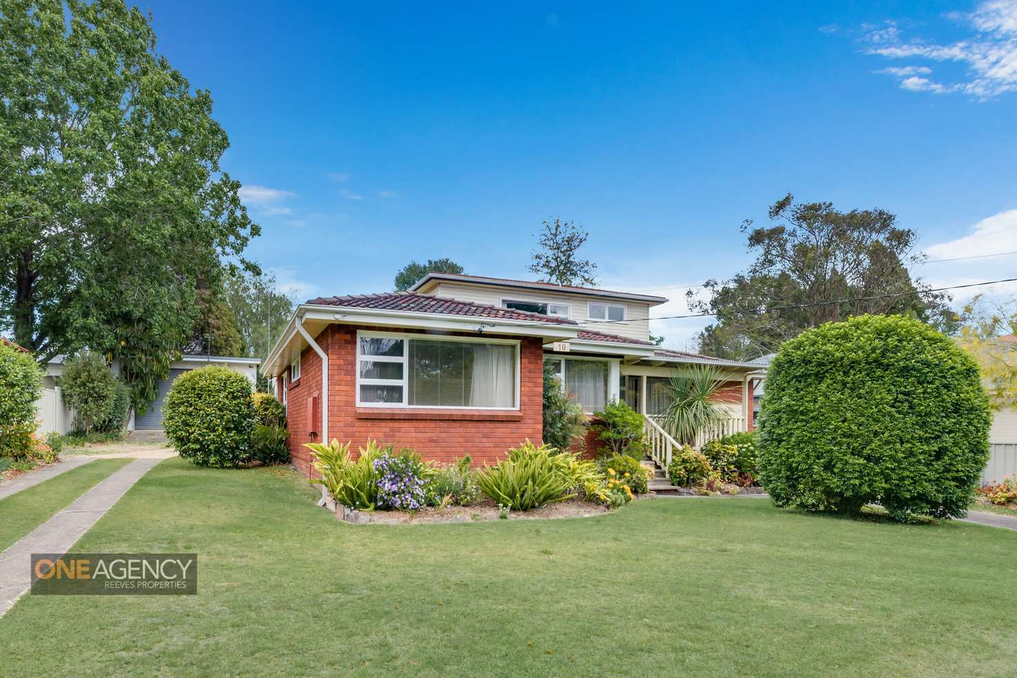 Main view of Homely house listing, 10 Skarratt Avenue, Glenbrook NSW 2773