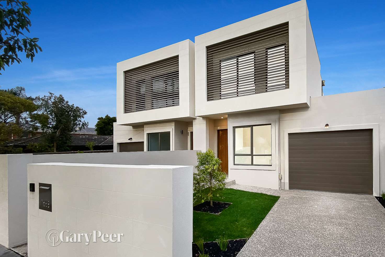 Main view of Homely townhouse listing, 168b Kambrook Road, Caulfield VIC 3162