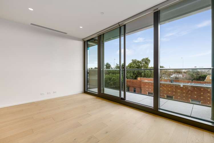 Fourth view of Homely apartment listing, 304/5 Evergreen Mews, Armadale VIC 3143