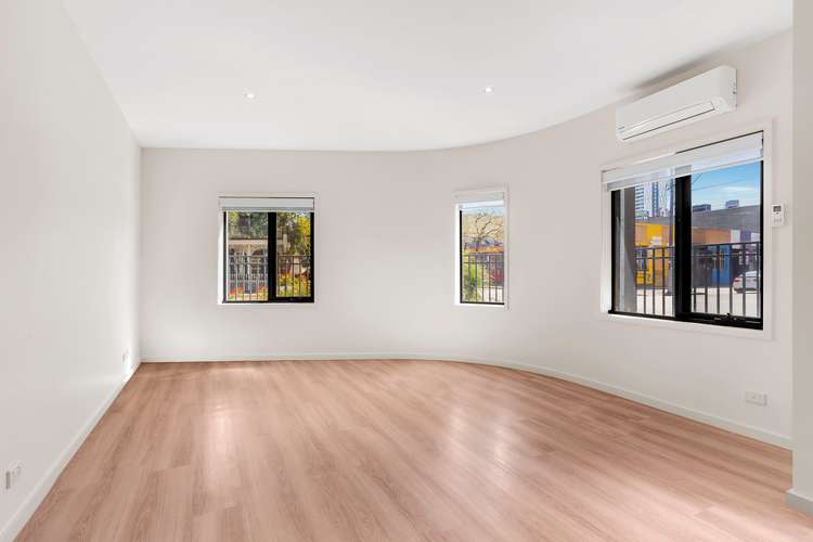 Fourth view of Homely apartment listing, 1/19 Boundary Street, Port Melbourne VIC 3207