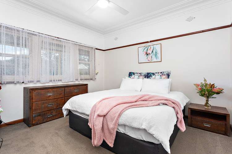 Fifth view of Homely house listing, 15 Crawford Avenue, Gwynneville NSW 2500
