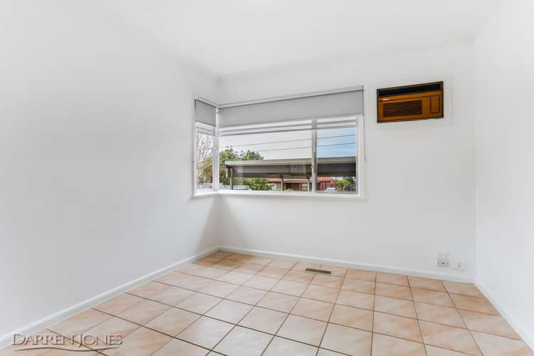 Sixth view of Homely unit listing, 1/90 Purinuan Road, Reservoir VIC 3073