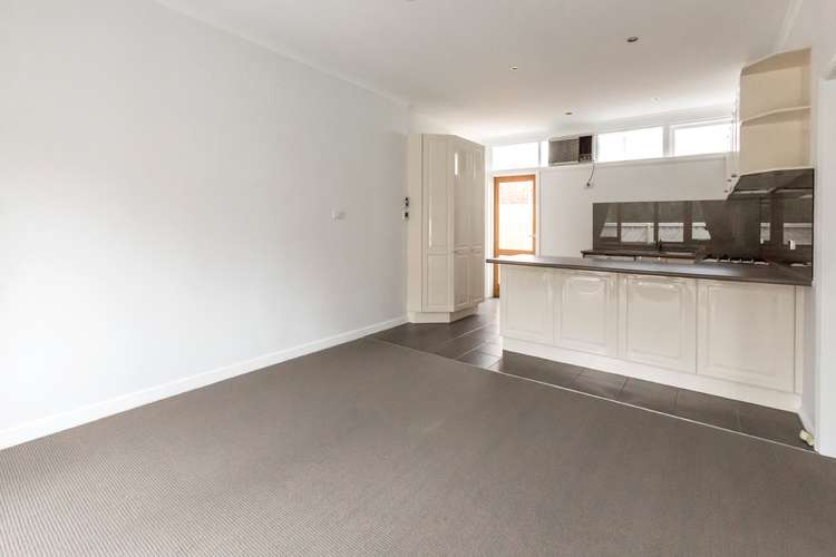 Main view of Homely apartment listing, 2/39 Carlingford Street, Elsternwick VIC 3185