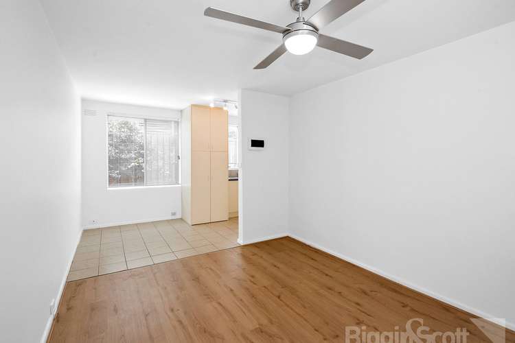 Third view of Homely apartment listing, 3/5 Clarke Street, Elwood VIC 3184
