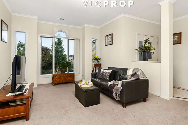Third view of Homely house listing, 2 Friarbird Court, Point Cook VIC 3030
