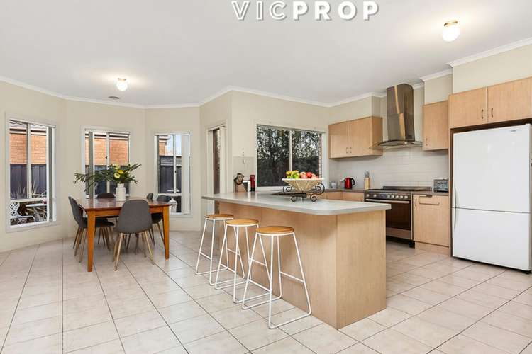 Fifth view of Homely house listing, 2 Friarbird Court, Point Cook VIC 3030