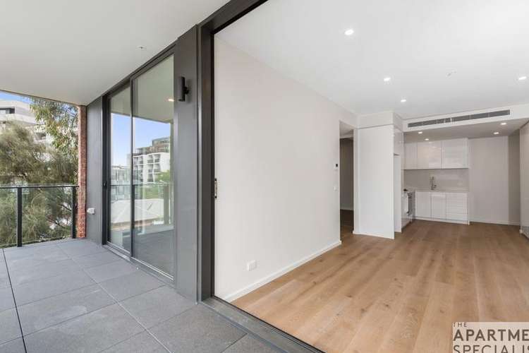 Fifth view of Homely apartment listing, 2b/2 Duckett Street, Brunswick VIC 3056