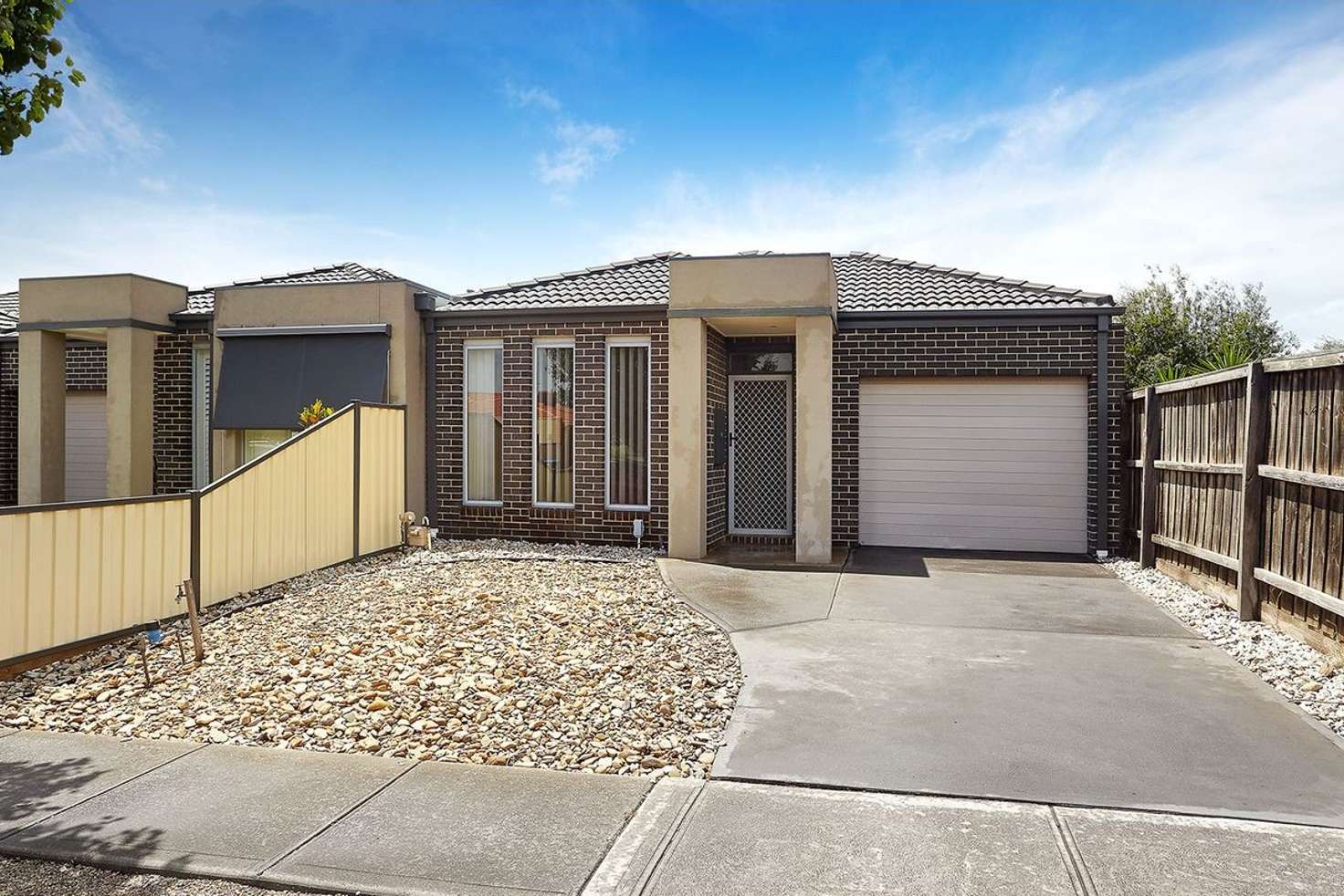 Main view of Homely townhouse listing, 2/11 Toledo Crescent, Point Cook VIC 3030
