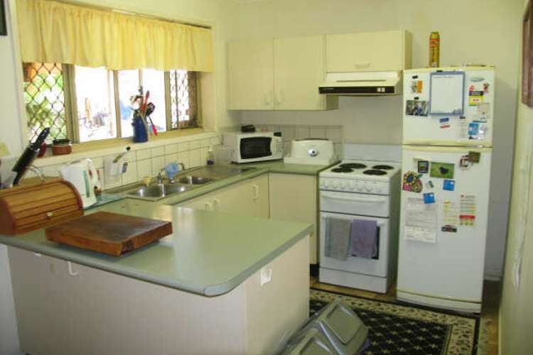 Second view of Homely unit listing, 2/26 Robe Street, Currimundi QLD 4551