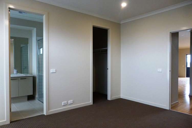 Fifth view of Homely house listing, 26 Middleton Drive, Point Cook VIC 3030