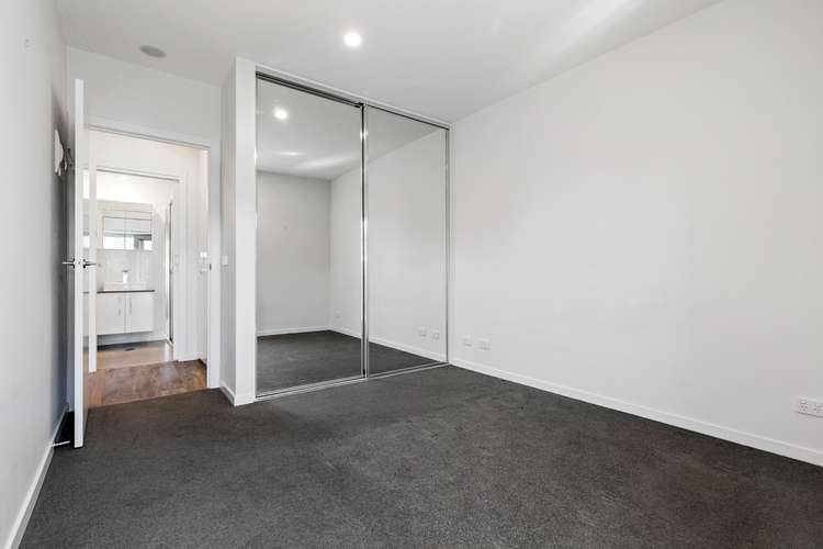 Fourth view of Homely apartment listing, 203/120 Gipps Street, Abbotsford VIC 3067