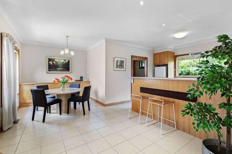 Fifth view of Homely house listing, 2/18 Roseberry Grove, Glen Huntly VIC 3163